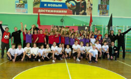 BetBoom и «Амкар» подарили спортивный инвентарь пермской школе